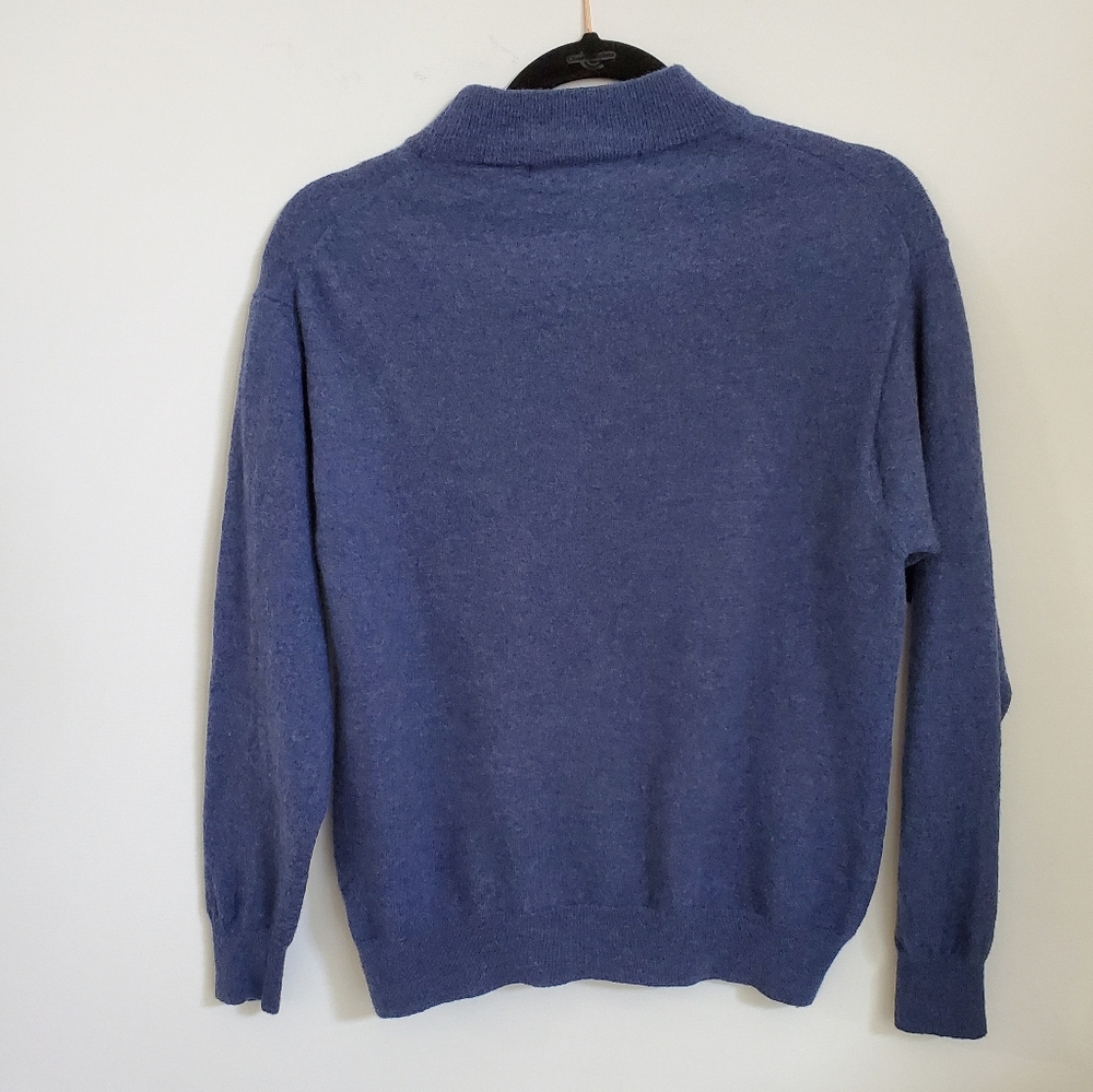 Metropolitan View Sweater - Picture 2 of 2